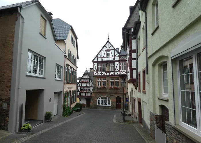 Rathausplatz Nr. 9 דירה